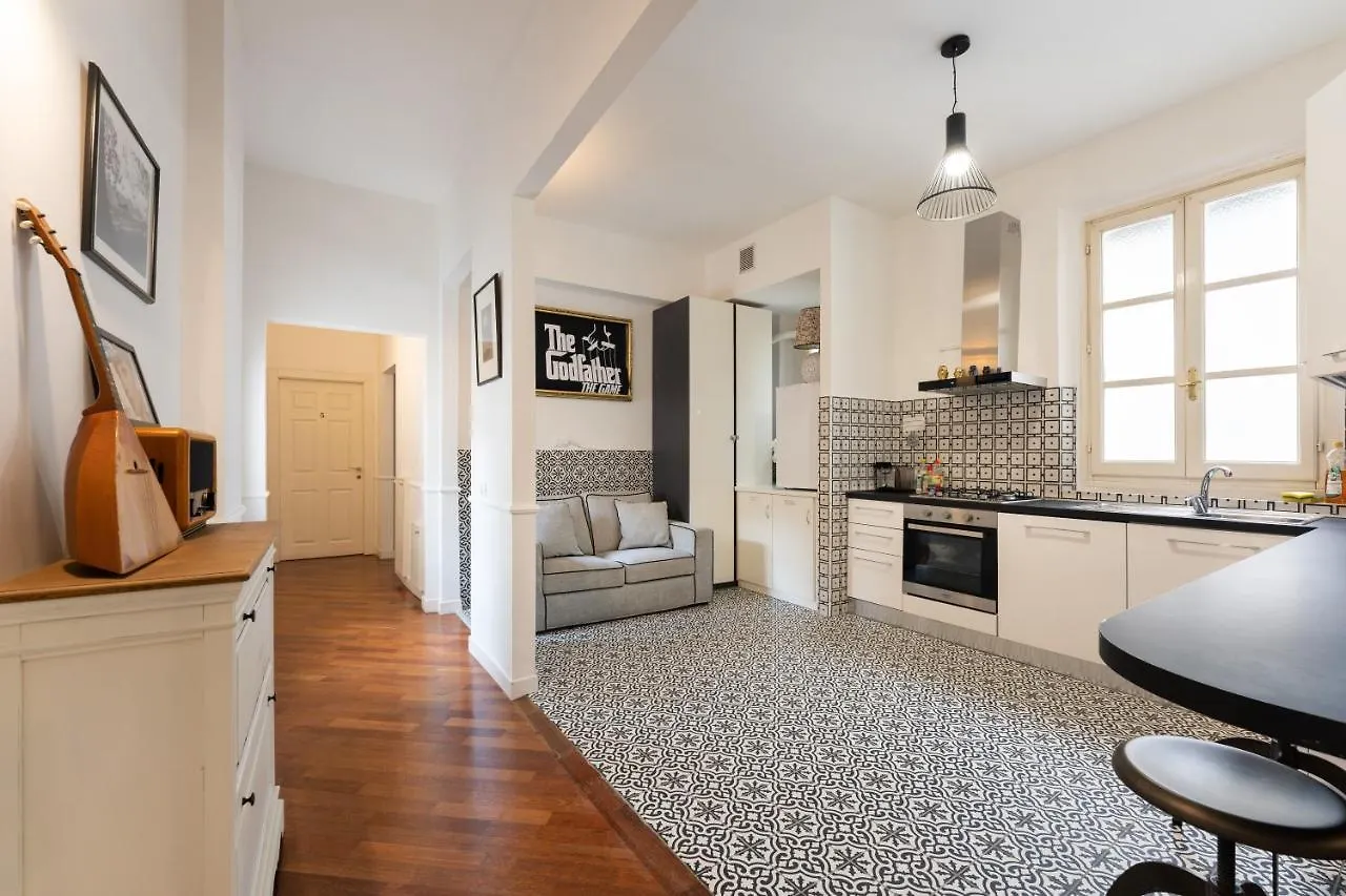 Home Faenza At Most Historical Center With Lift !!! Florence Guest house
