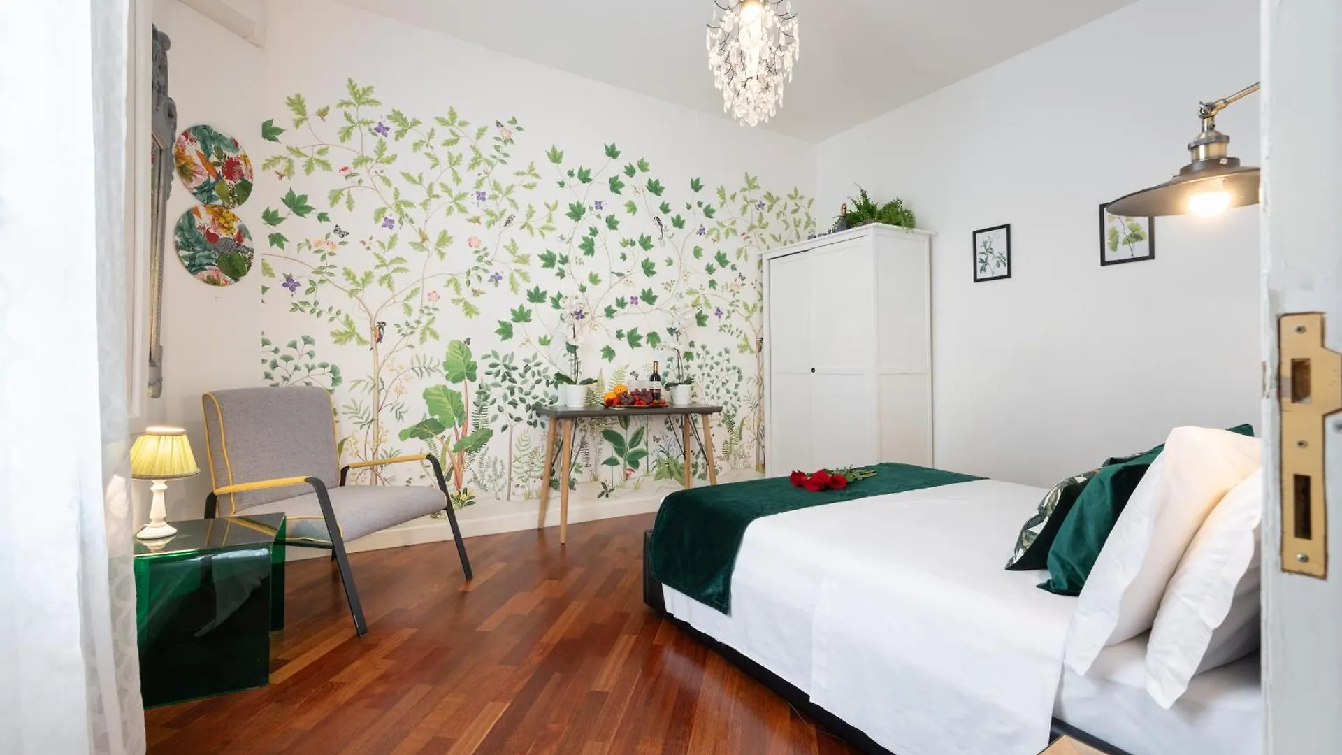 Home Faenza At Most Historical Center With Lift !!! Florence Guest house